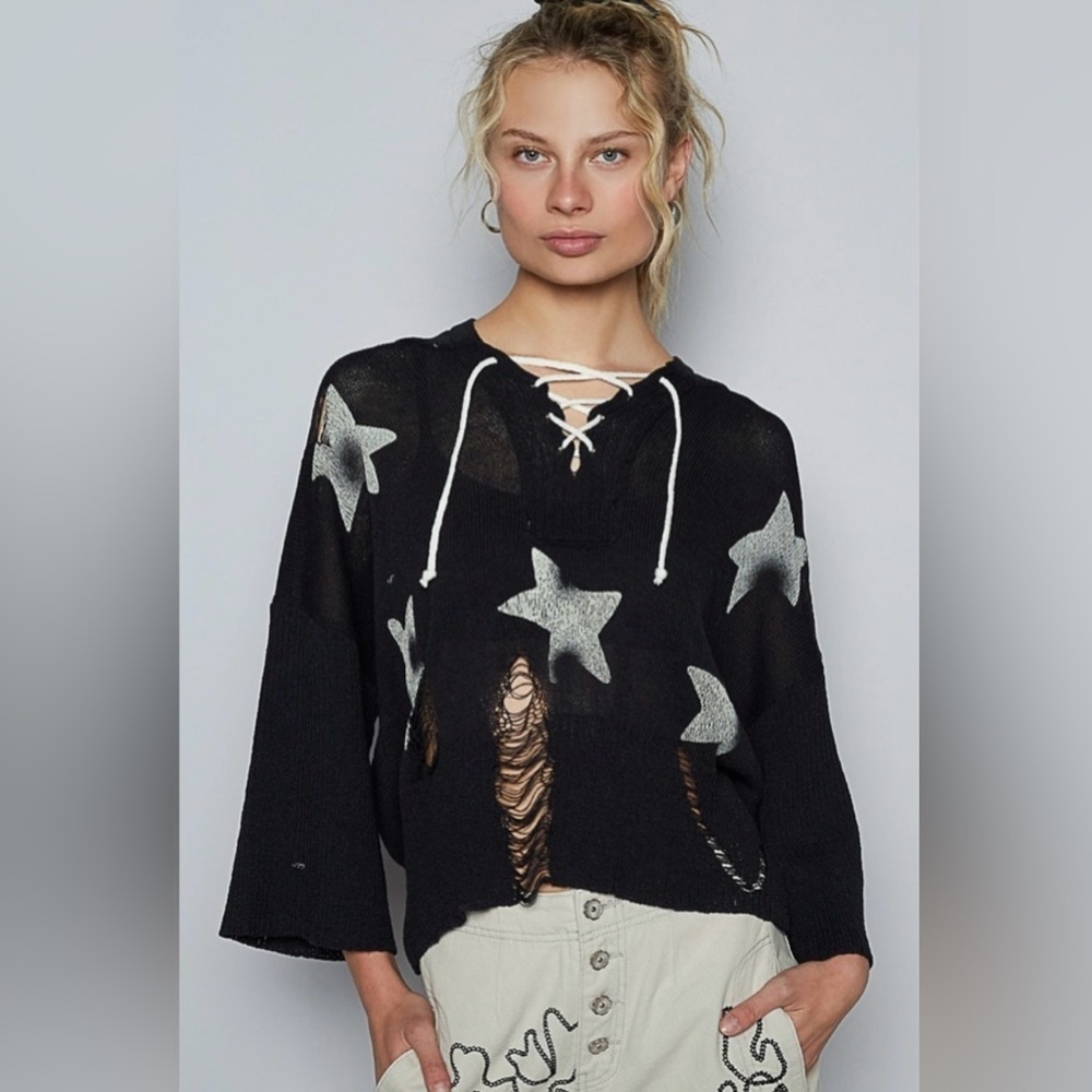 NEW POL “Stardust Dreams Hoodie” Black Star Patterned Hooded Sweater Size Large